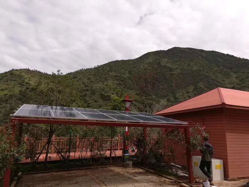 mais recente caso da empresa sobre 15 conjuntos de sistemas de geração de energia solar fora da rede de 5.000 watts em Shangri La, China